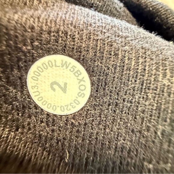 Lululemon Black joggers - Picture 2 of 8